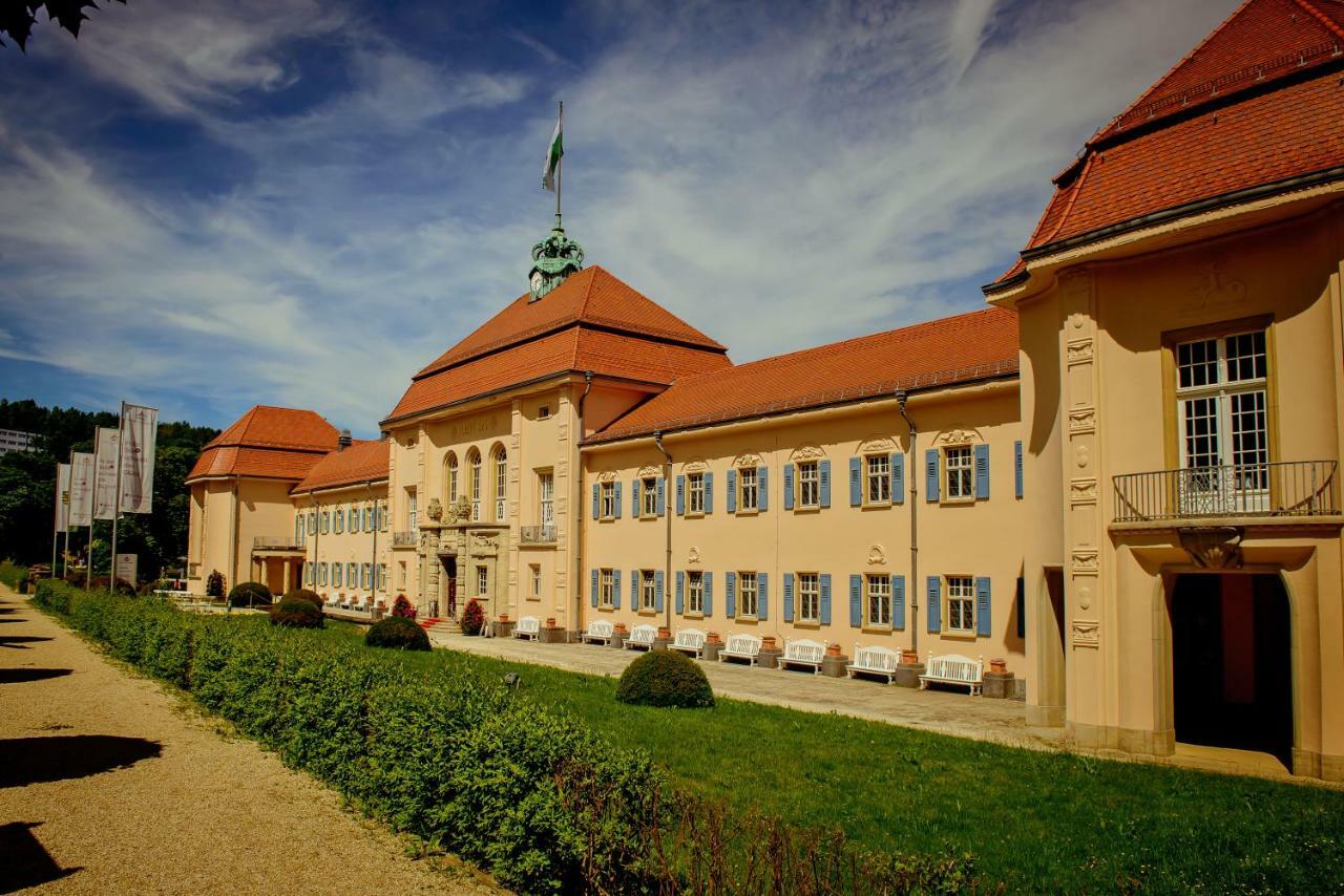 Hotel-Pension Heimburg Бад-Эльстер Экстерьер фото