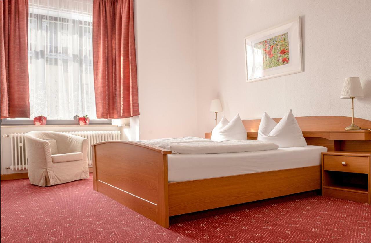 Hotel-Pension Heimburg Бад-Эльстер Экстерьер фото